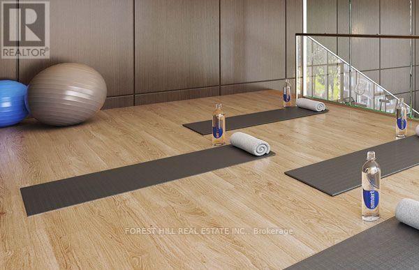 1215 - 17 BATHURST STREET Toronto (Waterfront Communities), ON M5V 0N1