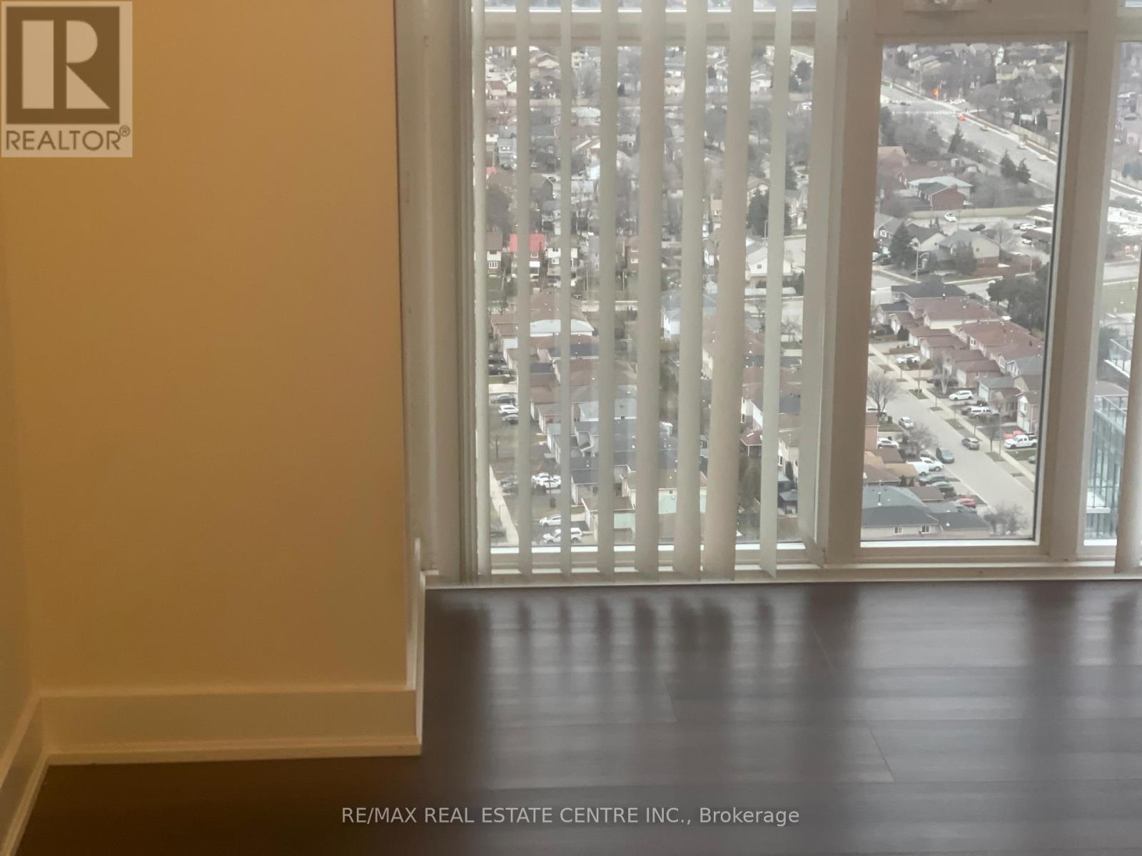 3207 - 4070 Confederation Parkway, Mississauga, Ontario  L5B 0E9 - Photo 13 - W12945594