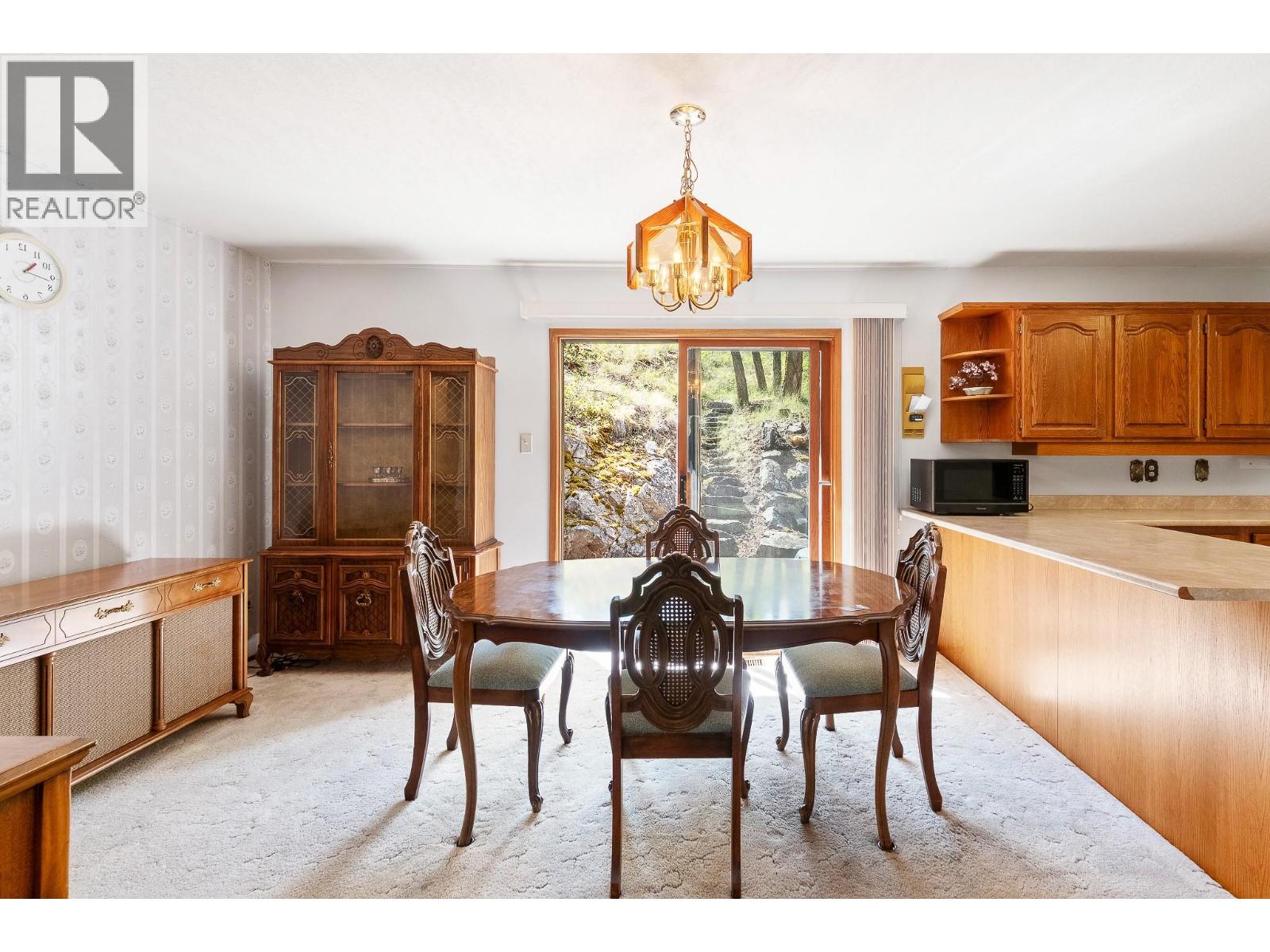 9276 Chinook Road, Vernon, British Columbia  V1H 1K3 - Photo 16 - 10384567