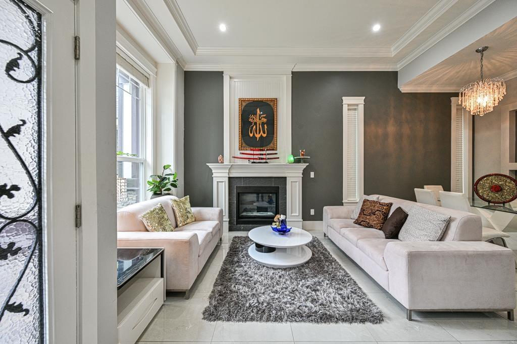 5916 139 Street, Surrey, British Columbia  V3X 0G6 - Photo 8 - R3091565