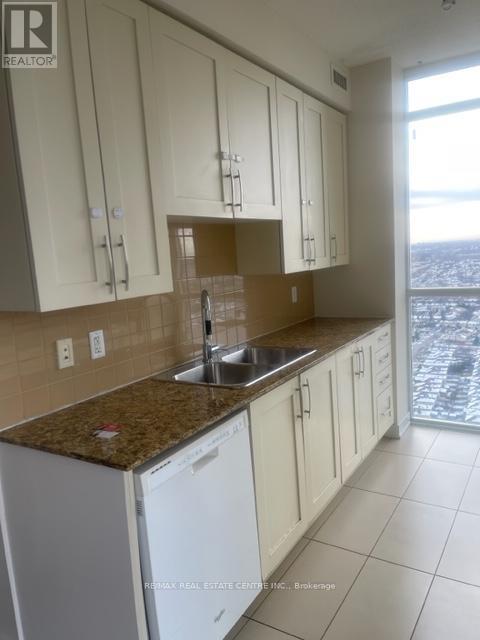 3207 - 4070 Confederation Parkway, Mississauga, Ontario  L5B 0E9 - Photo 9 - W12945594