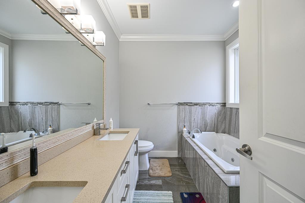 5916 139 Street, Surrey, British Columbia  V3X 0G6 - Photo 30 - R3091565