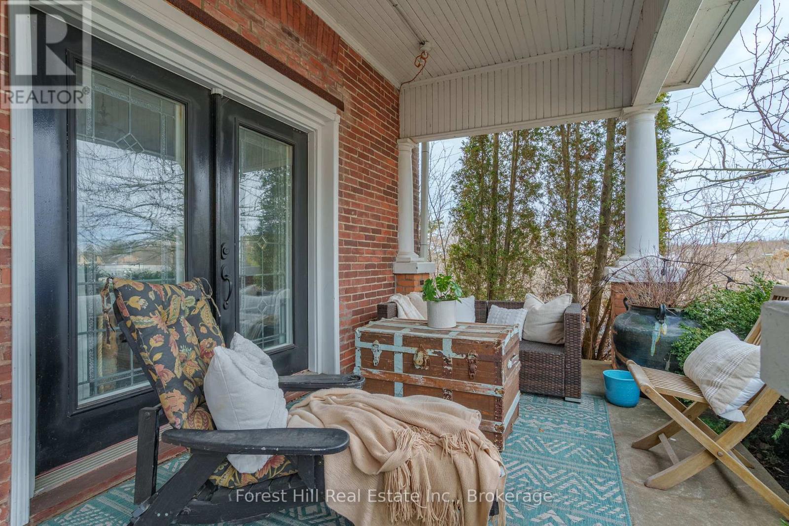 5 Lorne Street N, Huntsville, Ontario  P1H 2G1 - Photo 3 - X13043784