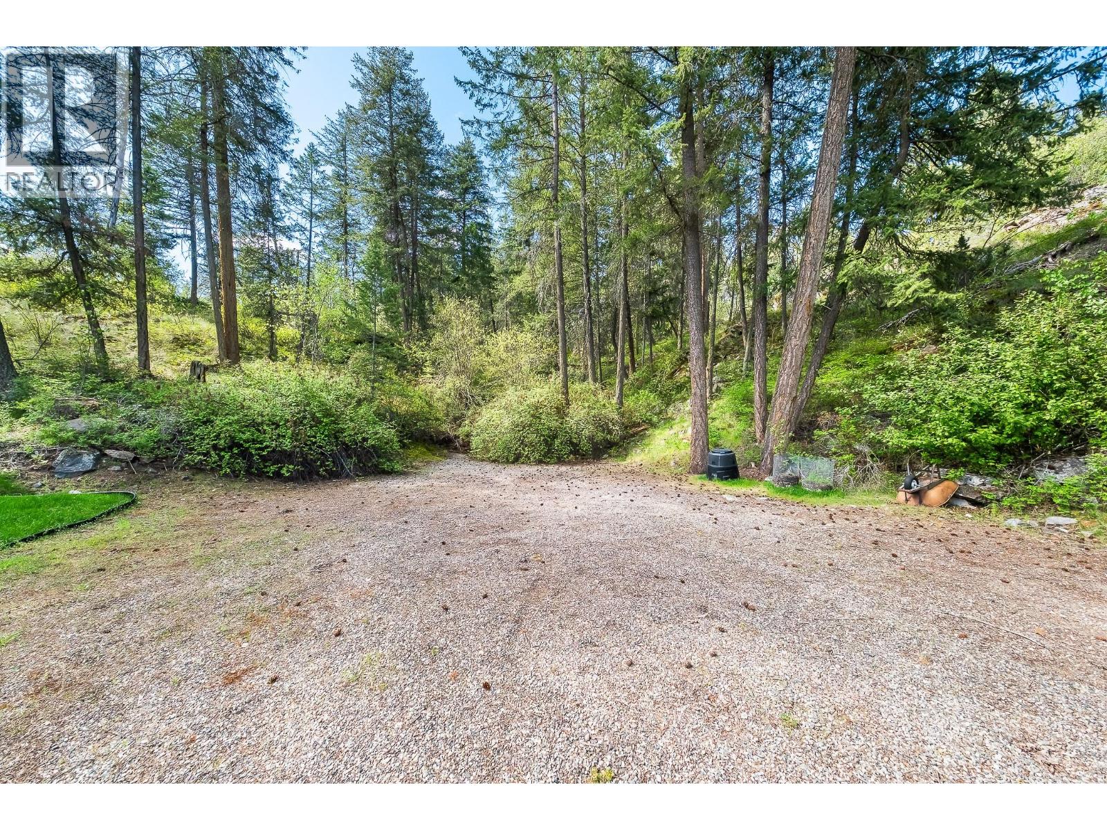 9276 Chinook Road, Vernon, British Columbia  V1H 1K3 - Photo 35 - 10384567