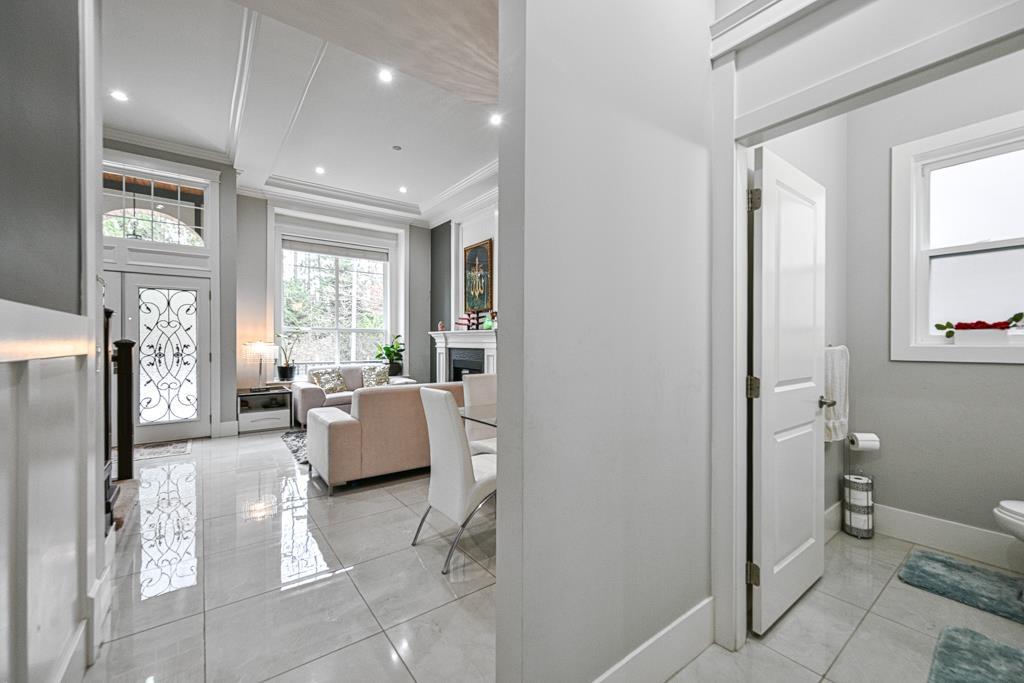 5916 139 Street, Surrey, British Columbia  V3X 0G6 - Photo 10 - R3091565