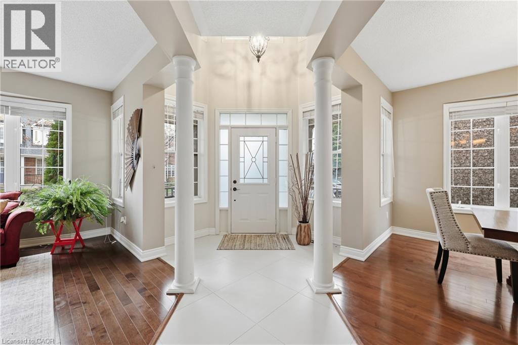 2295 Glazebrook Circle, Oakville, Ontario  L6M 5B5 - Photo 6 - 40815726