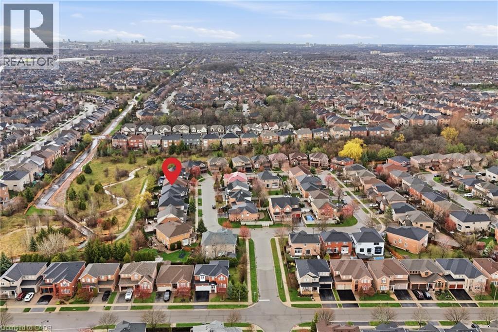 2295 Glazebrook Circle, Oakville, Ontario  L6M 5B5 - Photo 44 - 40815726