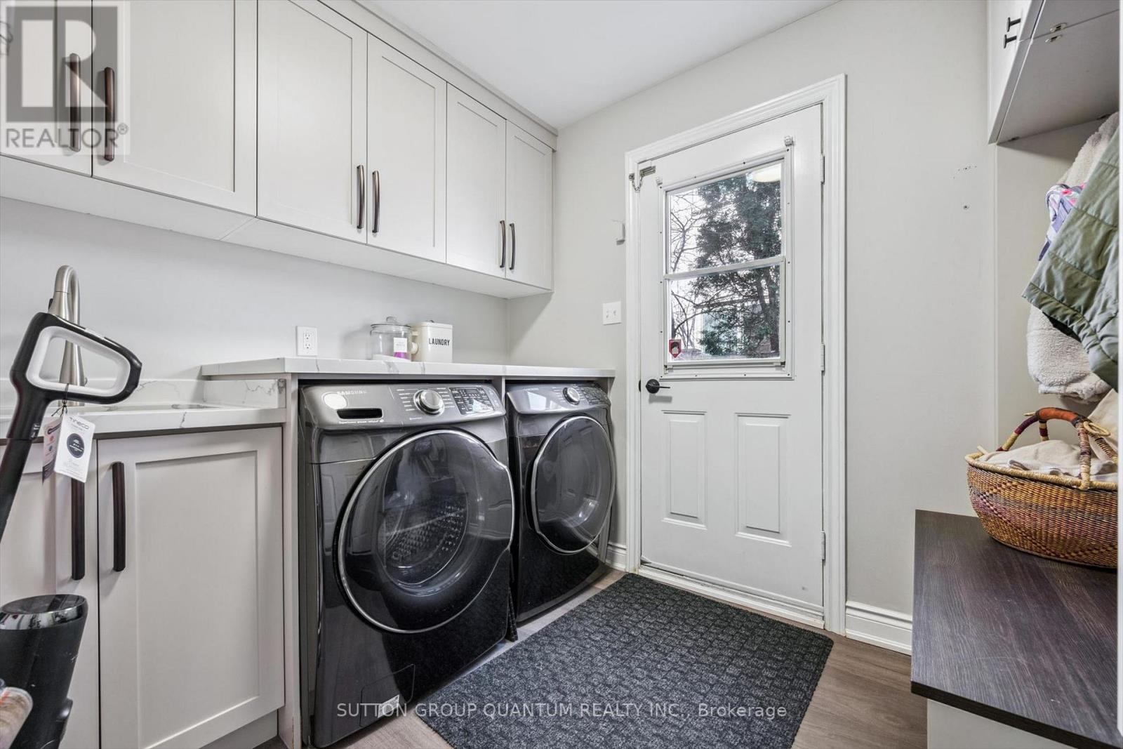 1496 Tanner Court, Oakville, Ontario  L6M 2Z3 - Photo 21 - W13043734