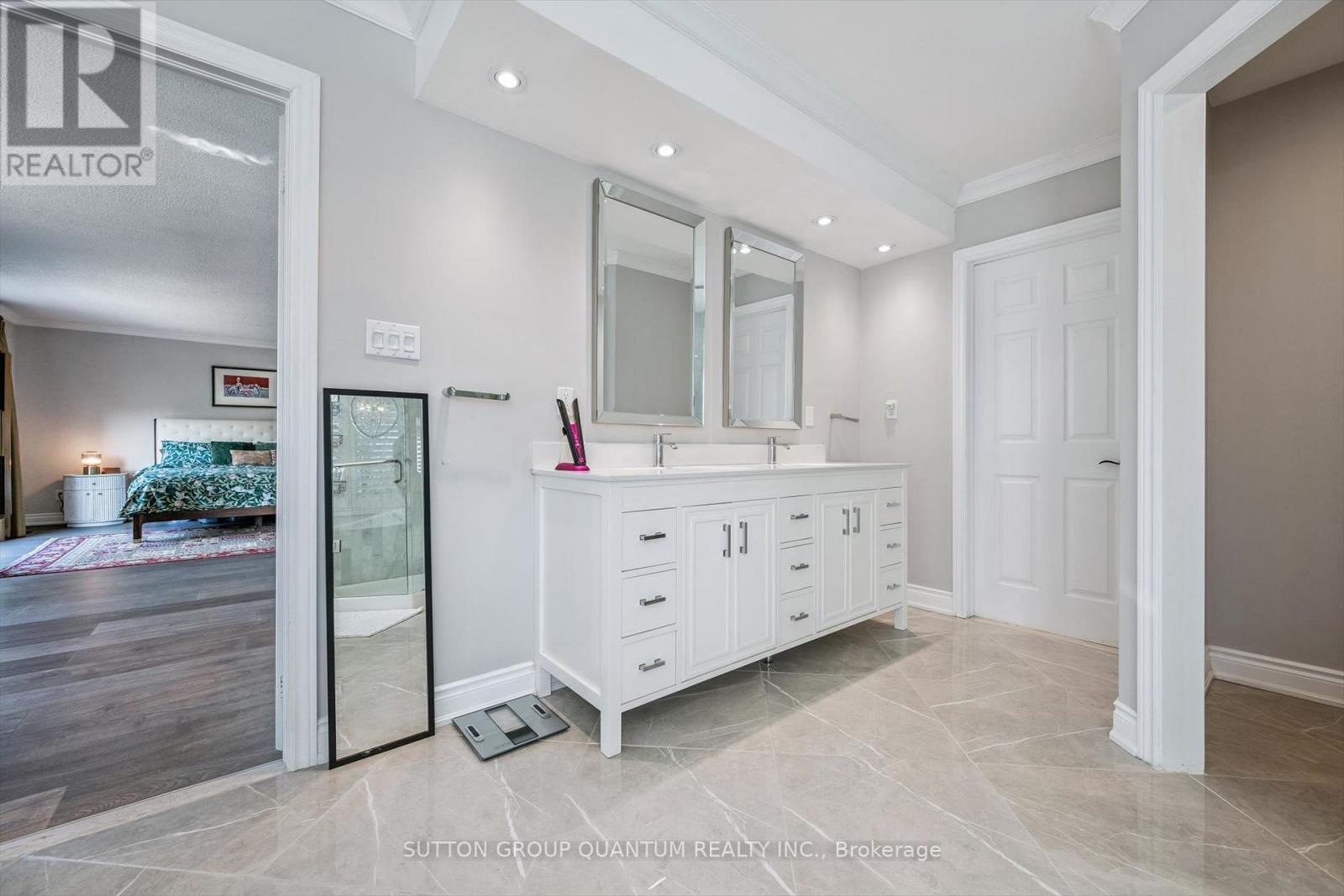 1496 Tanner Court, Oakville, Ontario  L6M 2Z3 - Photo 26 - W13043734