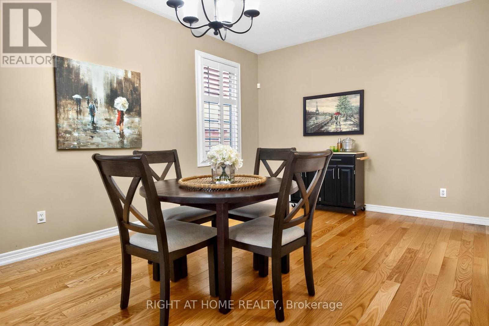 7 Messina Avenue, Brampton, Ontario  L6Y 0M6 - Photo 8 - W13043744