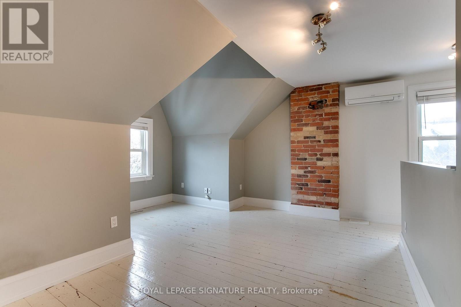 50 Gwynne Avenue, Toronto, Ontario  M6K 2C4 - Photo 35 - W13043756