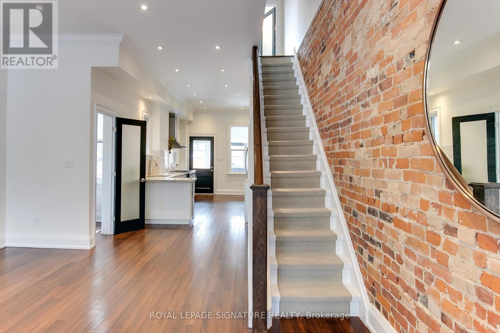 50 Gwynne Avenue, Toronto, Ontario  M6K 2C4 - Photo 7 - W13043756