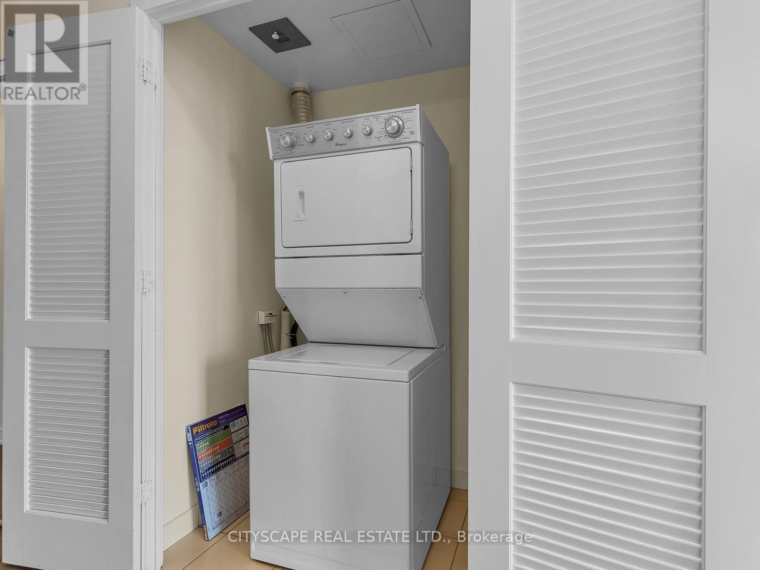 1608 - 4633 Glen Erin Drive, Mississauga, Ontario  L5M 0Y6 - Photo 28 - W13043766