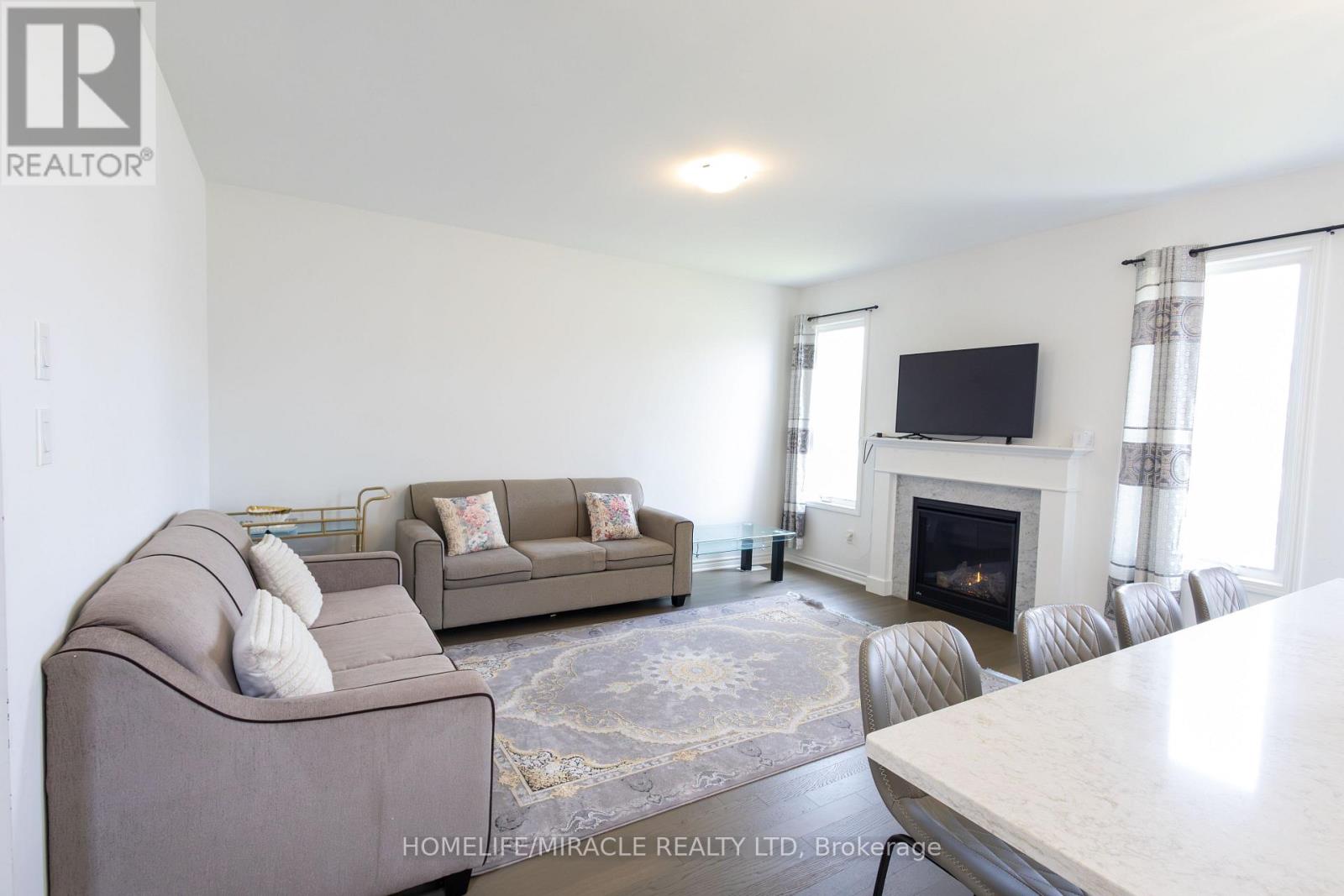 349 Marigold Court, Milton, Ontario  L9E 2B9 - Photo 11 - W13043786