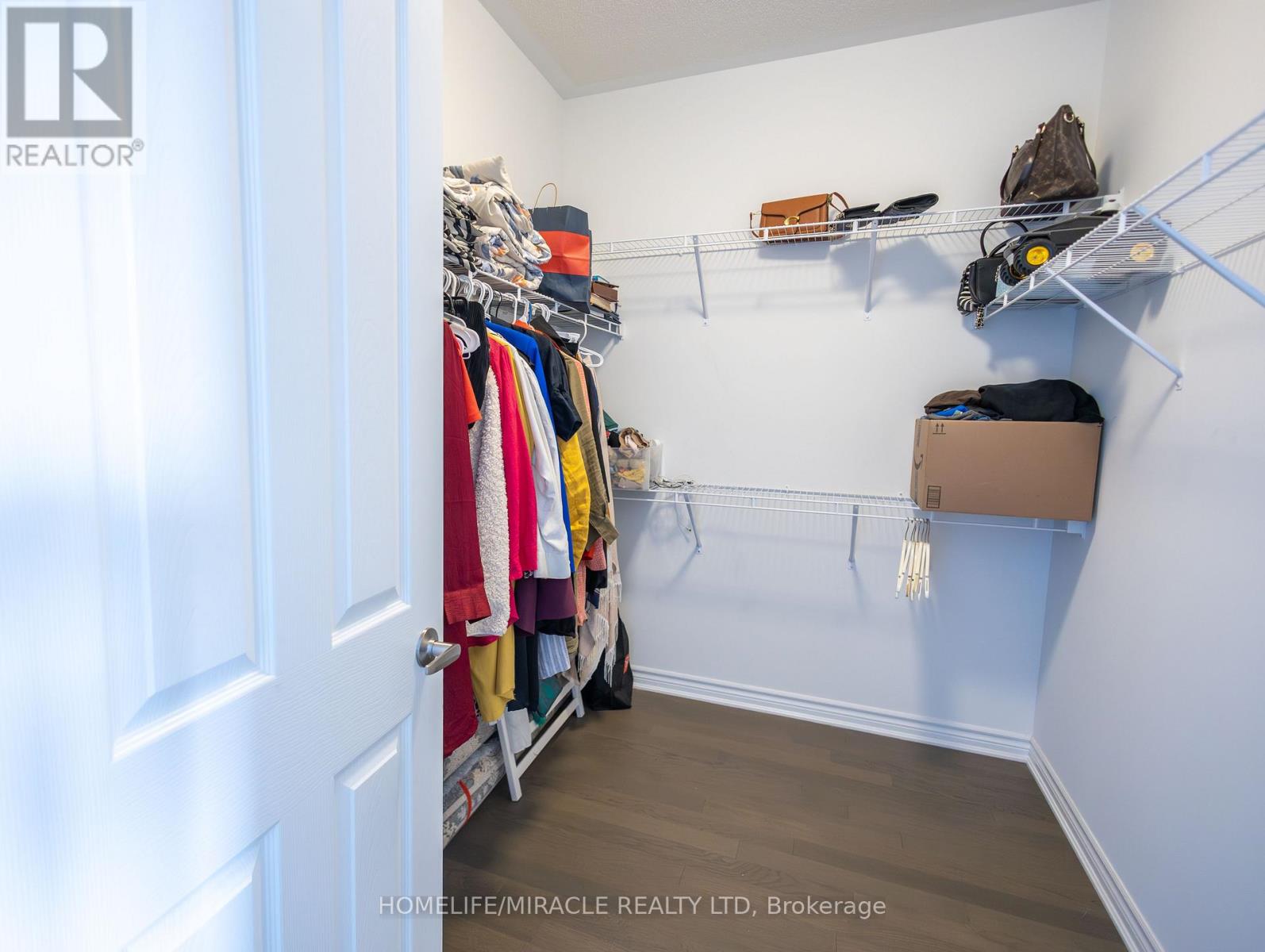 349 Marigold Court, Milton, Ontario  L9E 2B9 - Photo 15 - W13043786