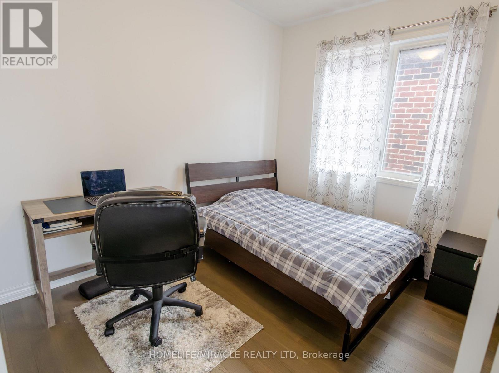 349 Marigold Court, Milton, Ontario  L9E 2B9 - Photo 21 - W13043786