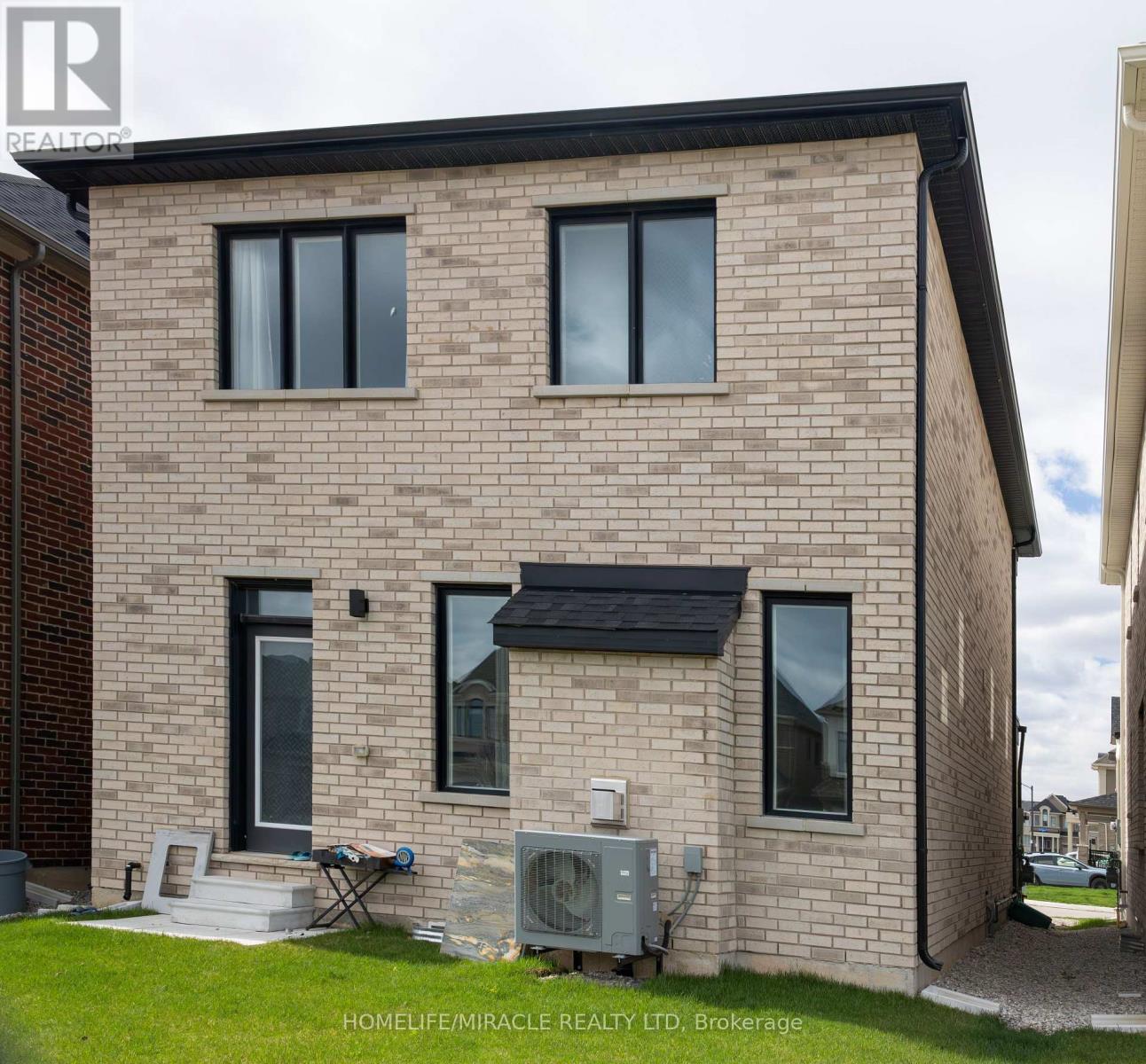 349 Marigold Court, Milton, Ontario  L9E 2B9 - Photo 28 - W13043786