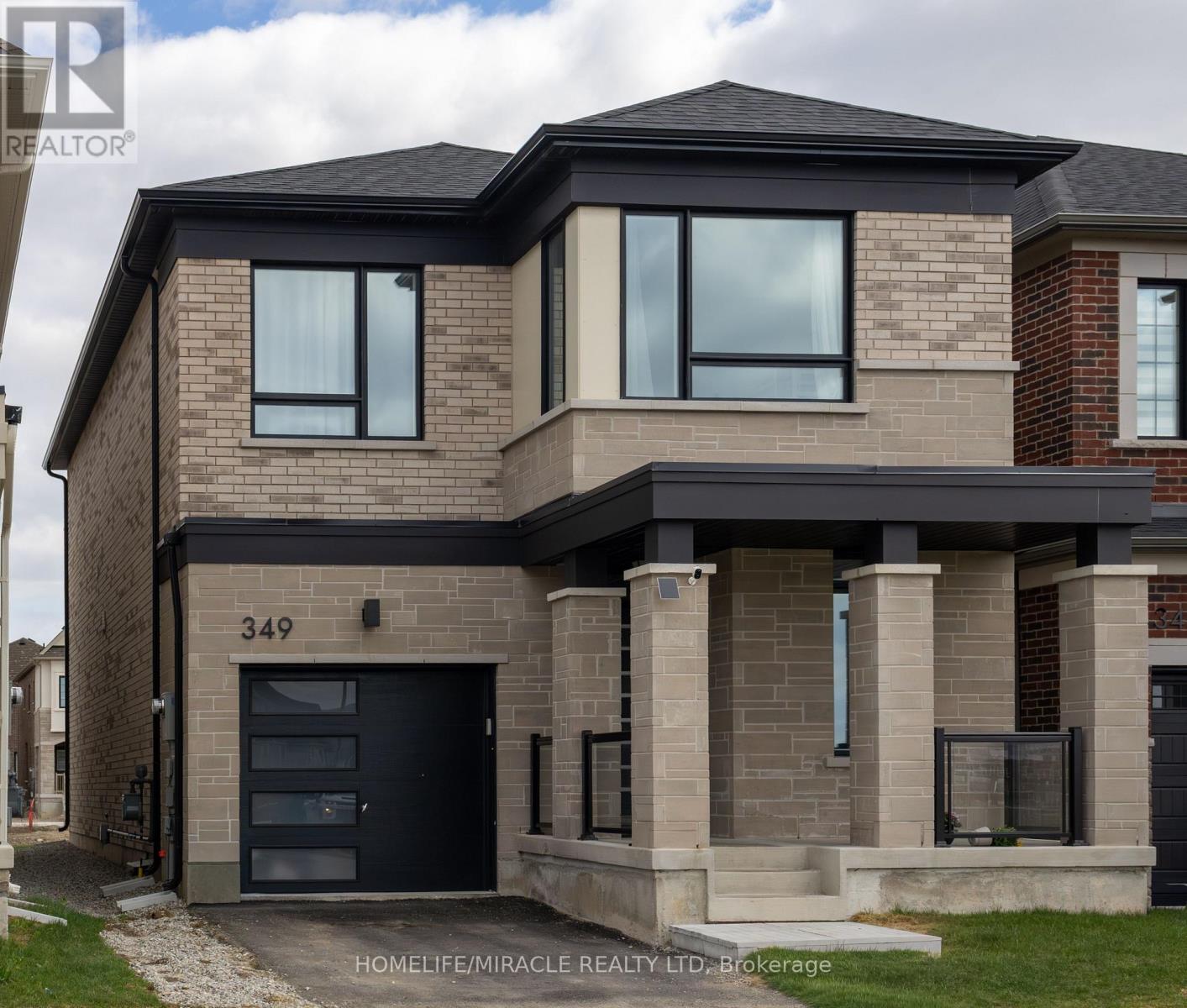 349 Marigold Court, Milton, Ontario  L9E 2B9 - Photo 3 - W13043786