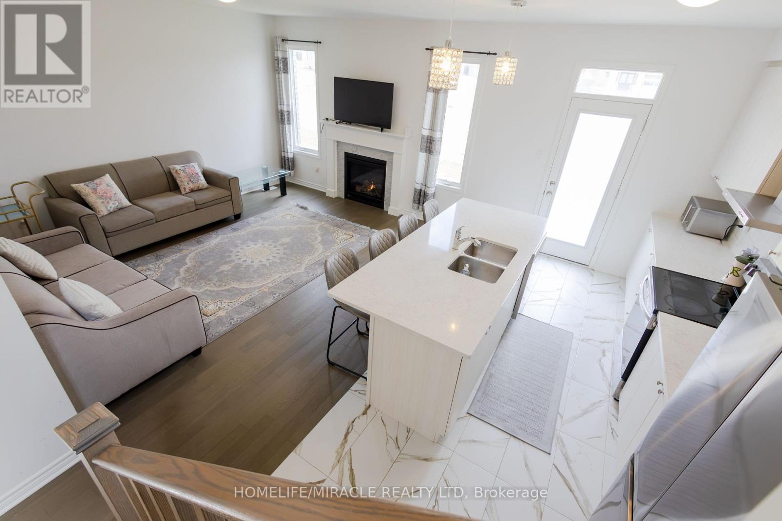 349 Marigold Court, Milton, Ontario  L9E 2B9 - Photo 9 - W13043786