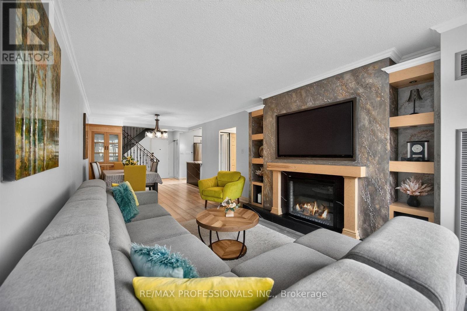 209 - 366 The East Mall, Toronto, Ontario  M9B 6C4 - Photo 11 - W13043804