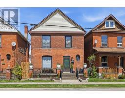 361 CUMBERLAND AVENUE, Hamilton, Ontario