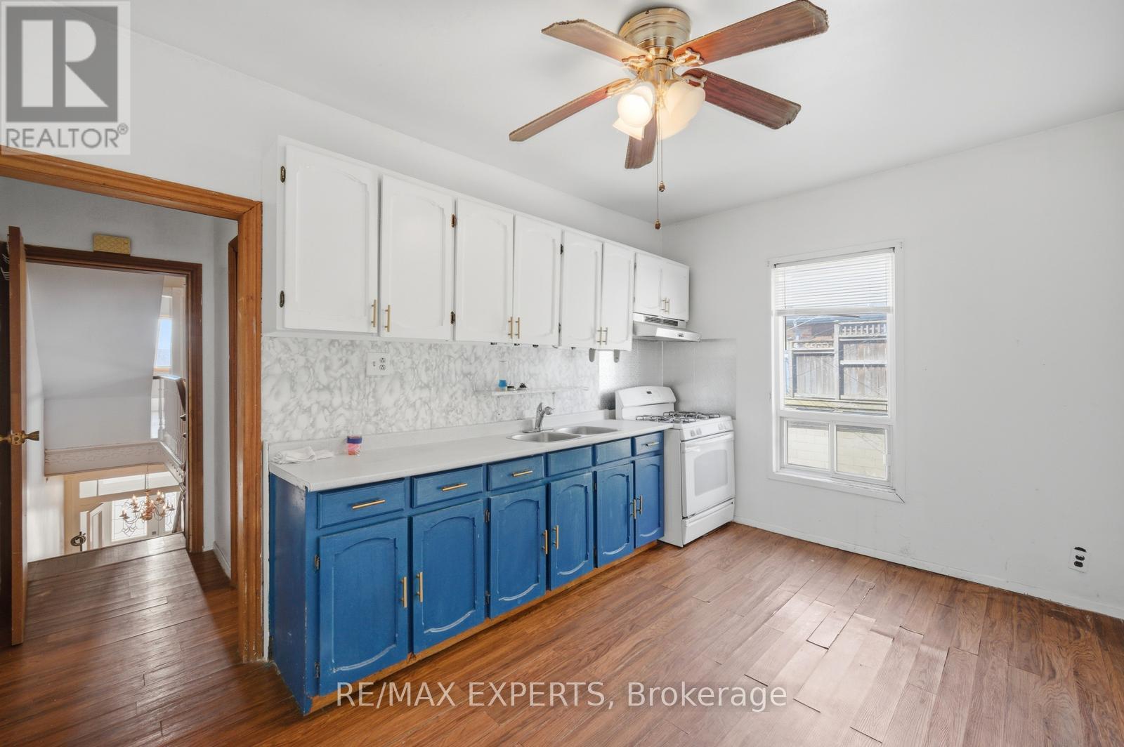 136 Harrison Street, Toronto, Ontario  M6J 2A4 - Photo 15 - C13041956