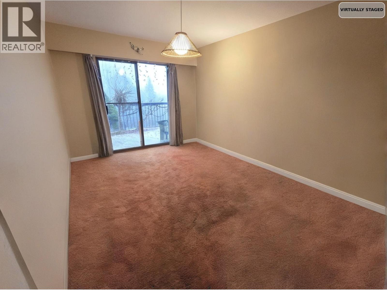 211 N Warwick Avenue, Burnaby, British Columbia  V5B 1K8 - Photo 9 - R3115621