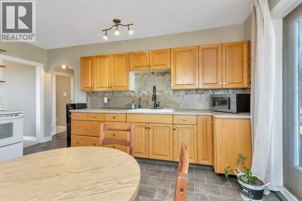 28407 Township Road 372, Rural Red Deer County, Alberta  T4E 2C5 - Photo 14 - A2301666