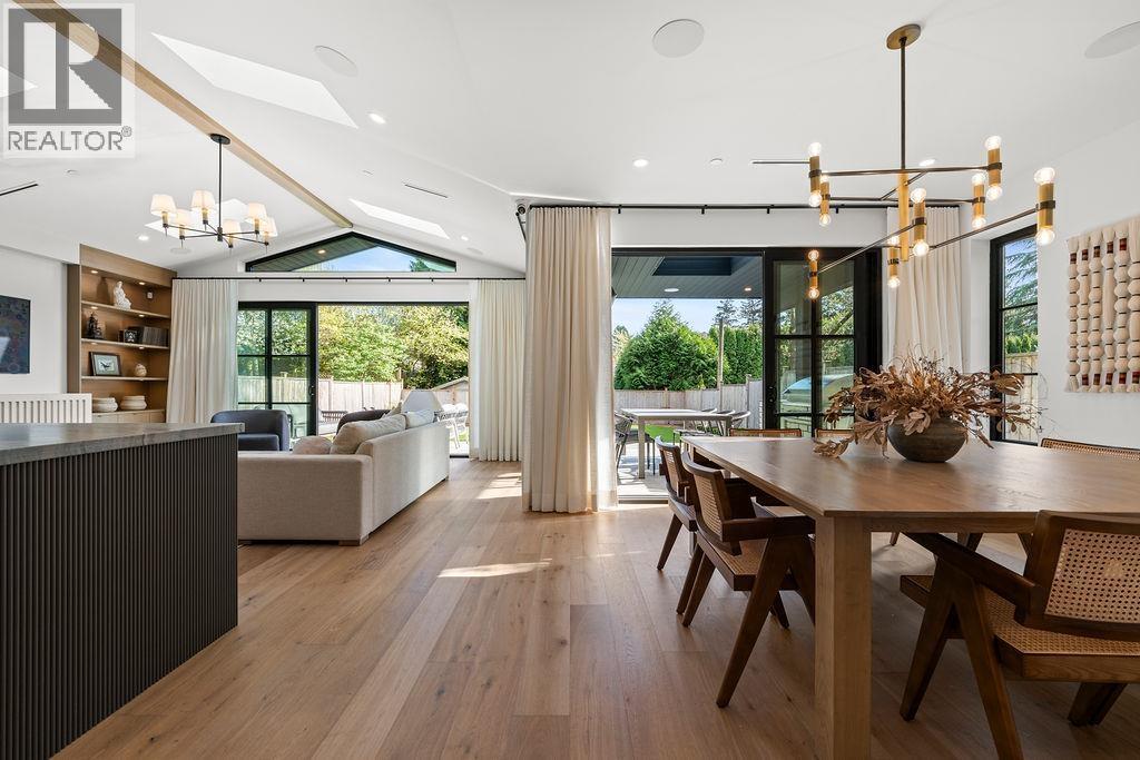 2392 Lawson Avenue, West Vancouver, British Columbia  V7V 2E6 - Photo 9 - R3115544