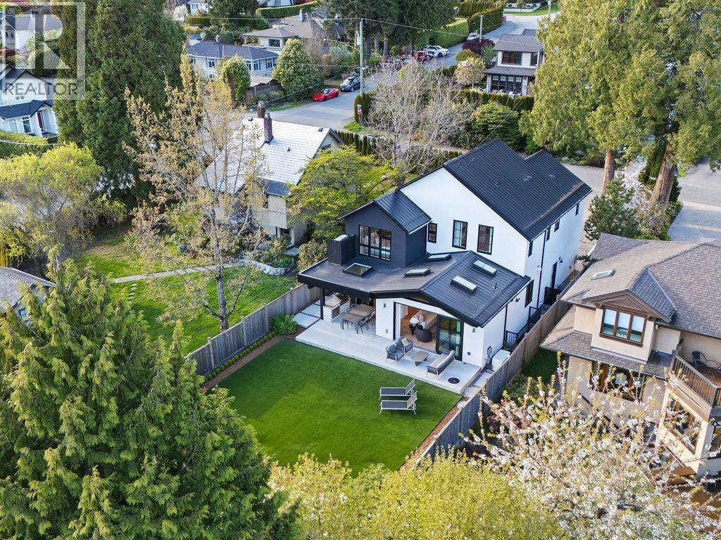 2392 Lawson Avenue, West Vancouver, British Columbia  V7V 2E6 - Photo 38 - R3115544