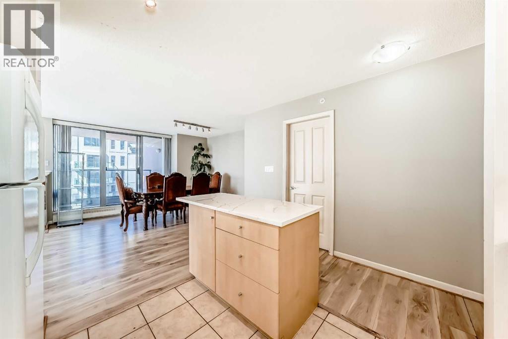 1701, 650 10 Street SW, Calgary, Alberta  T2P 5G4 - Photo 5 - A2303735