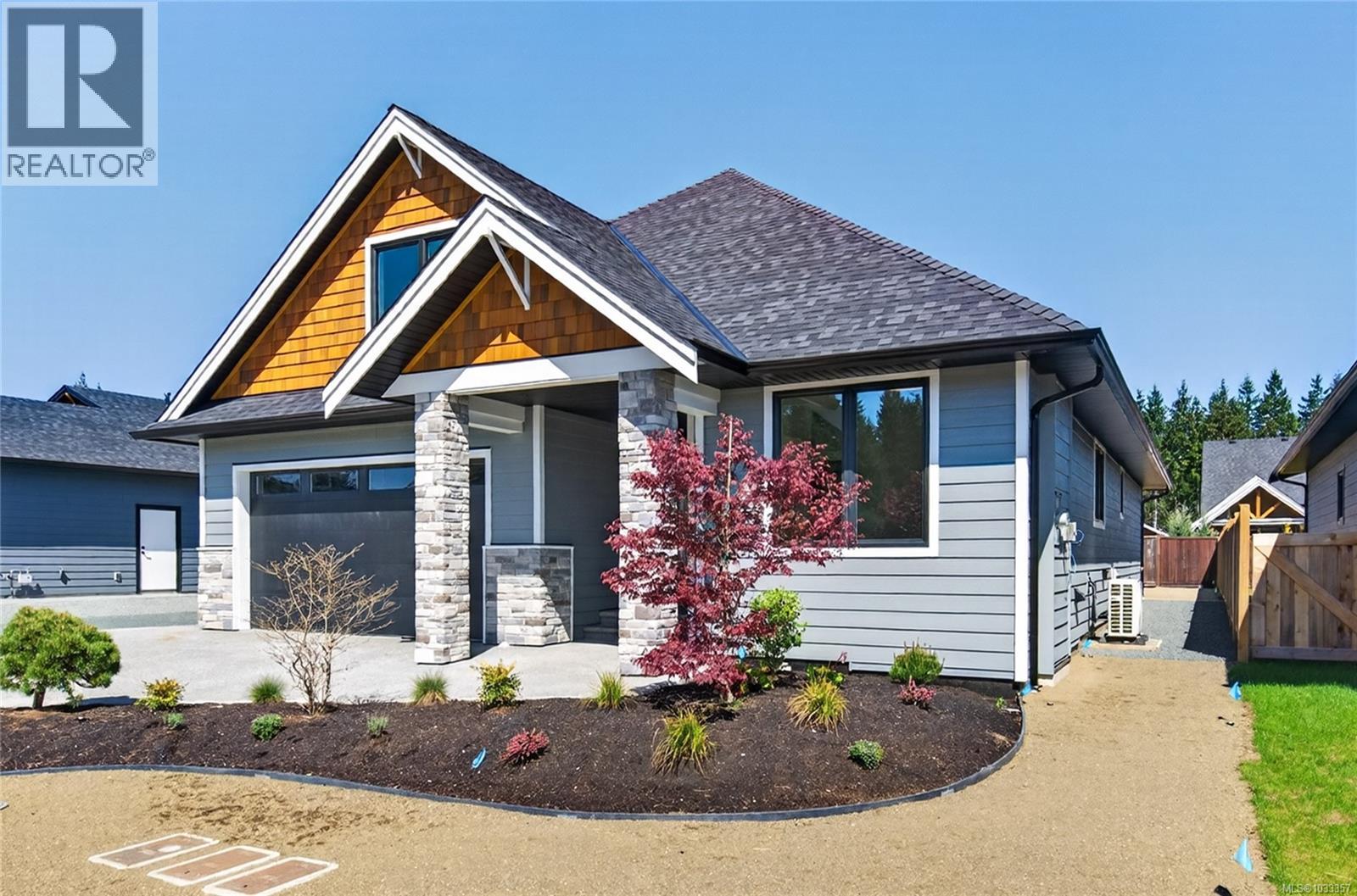 758 Sitka St, Campbell River, British Columbia  V9H 0G4 - Photo 3 - 1033357