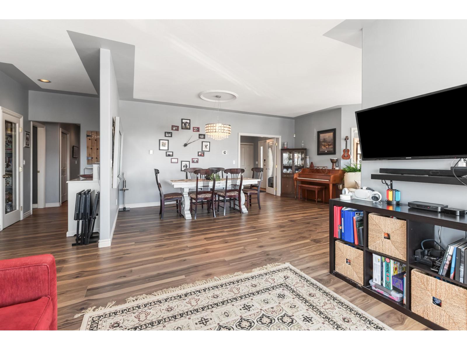 3449 Promontory Court, Abbotsford, British Columbia  V2T 6S8 - Photo 15 - R3108899