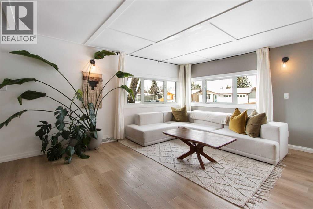 9828 Avalon Road Se, Calgary, Alberta  T2J 0V6 - Photo 8 - A2304579