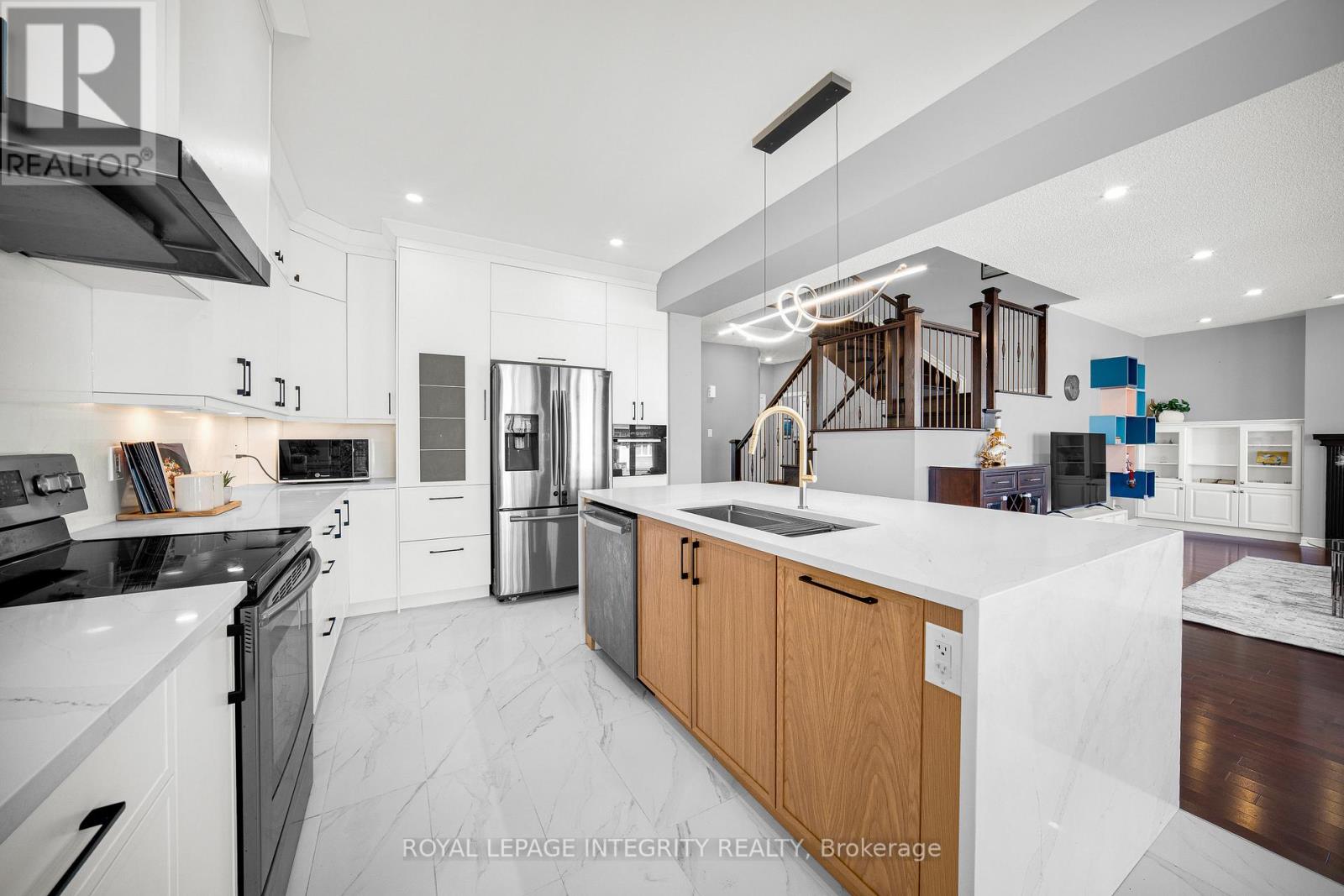 568 Egret Way, Ottawa, Ontario  K2C 3H2 - Photo 11 - X13043820