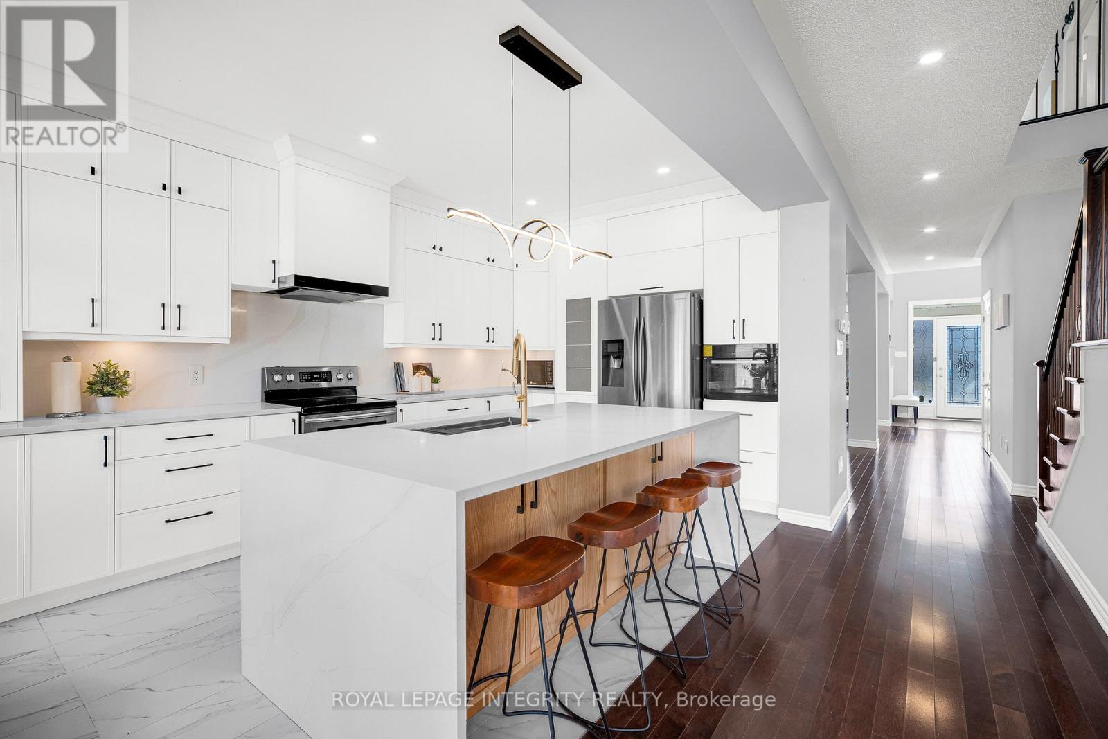 568 Egret Way, Ottawa, Ontario  K2C 3H2 - Photo 9 - X13043820