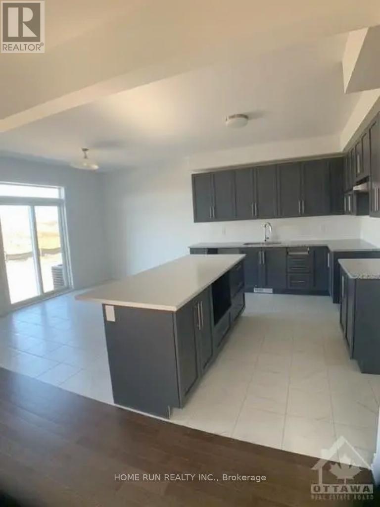 328 Finial Way, Ottawa, Ontario  K2J 6V9 - Photo 2 - X13043842