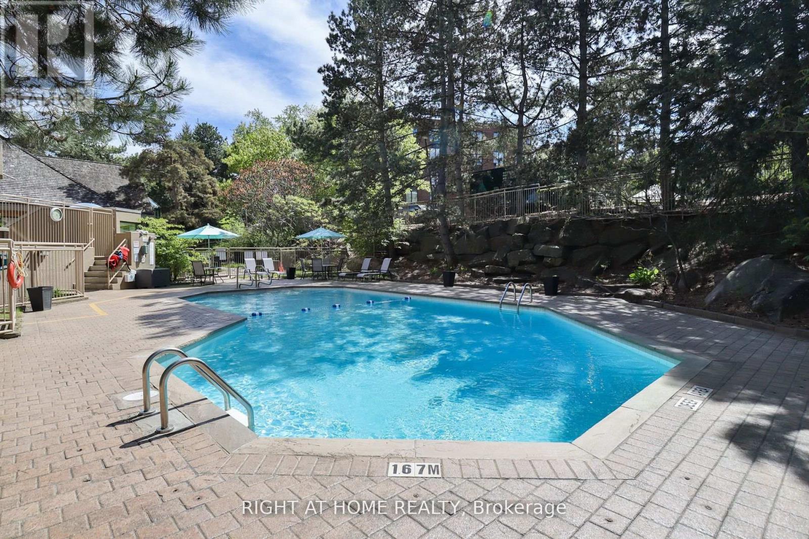 1210 Don Mills Road, Toronto, Ontario  M3B 3N9 - Photo 31 - C13043818