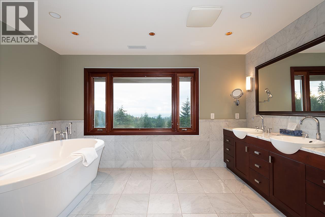 431 Josephine Drive, Bowen Island, British Columbia  V0N 1G2 - Photo 14 - R3115772