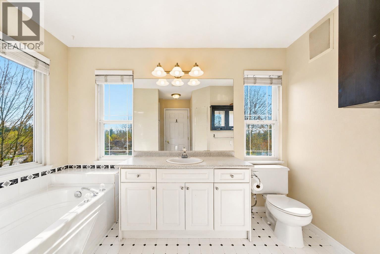 23800 Kanaka Way, Maple Ridge, British Columbia  V2W 1E5 - Photo 25 - R3115779