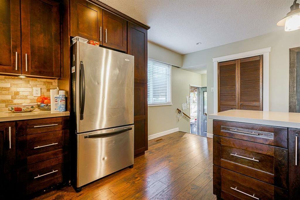 19886 37 Avenue, Langley, British Columbia  V3A 2S5 - Photo 6 - R3115285