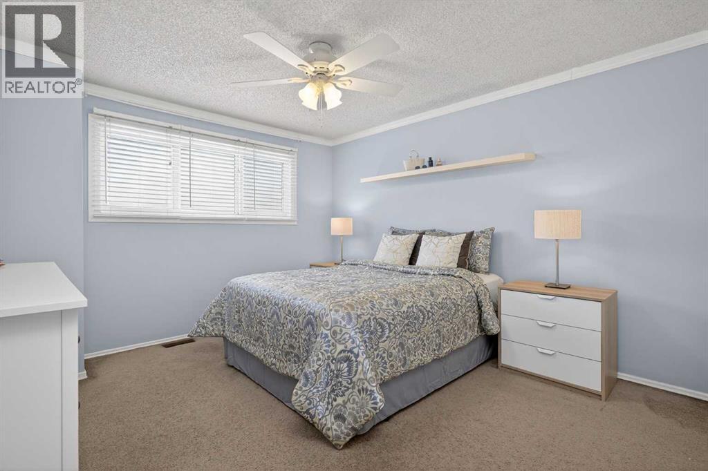 10304 Braeside Drive SW, Calgary, Alberta  T2W 1B4 - Photo 18 - A2302238