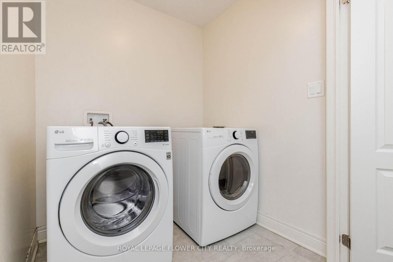 462 Sheaffe Place, Milton, Ontario  L9E 1K1 - Photo 19 - W13043838