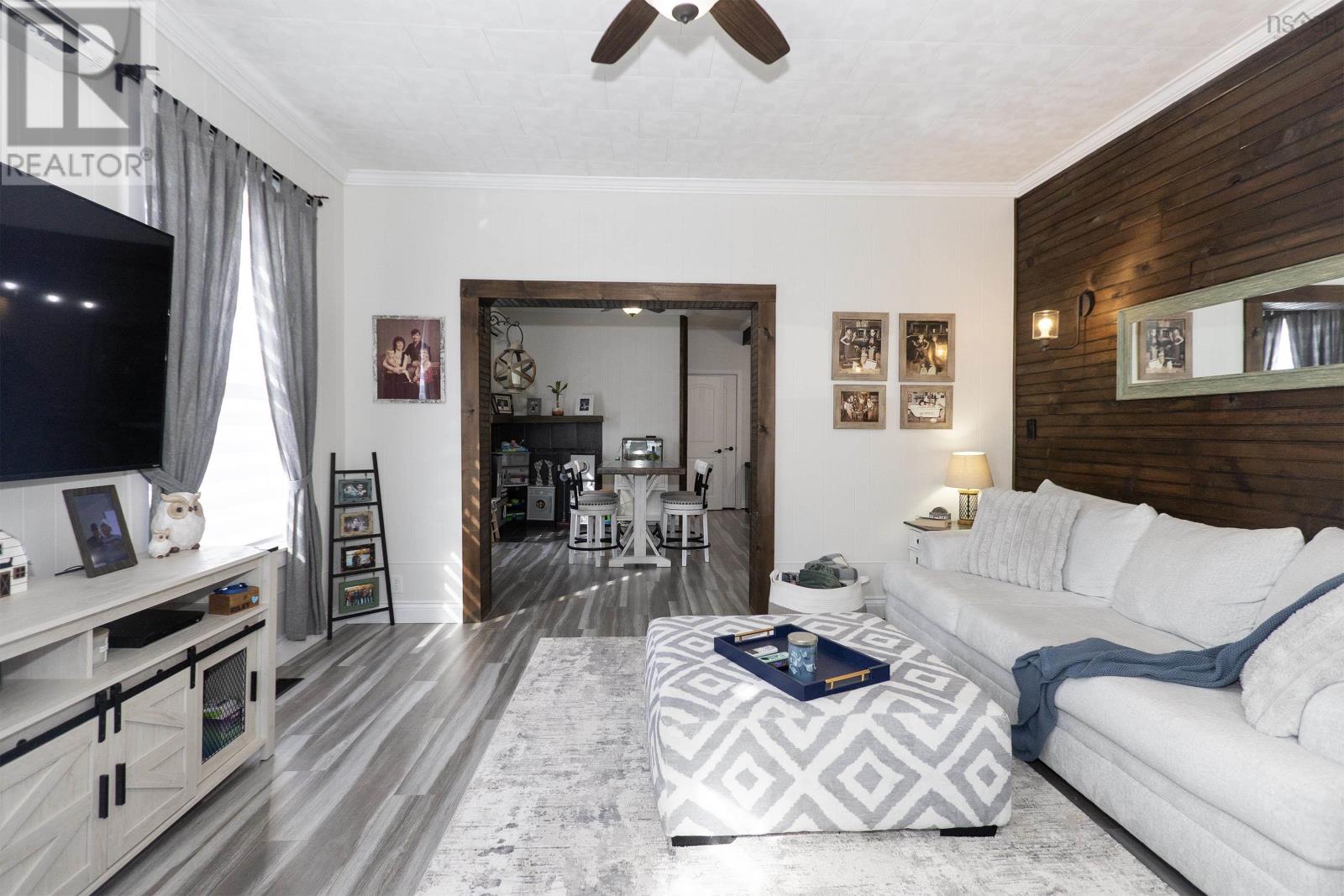 28 Westminster Avenue, Amherst, Nova Scotia  B4H 3V2 - Photo 20 - 202608610