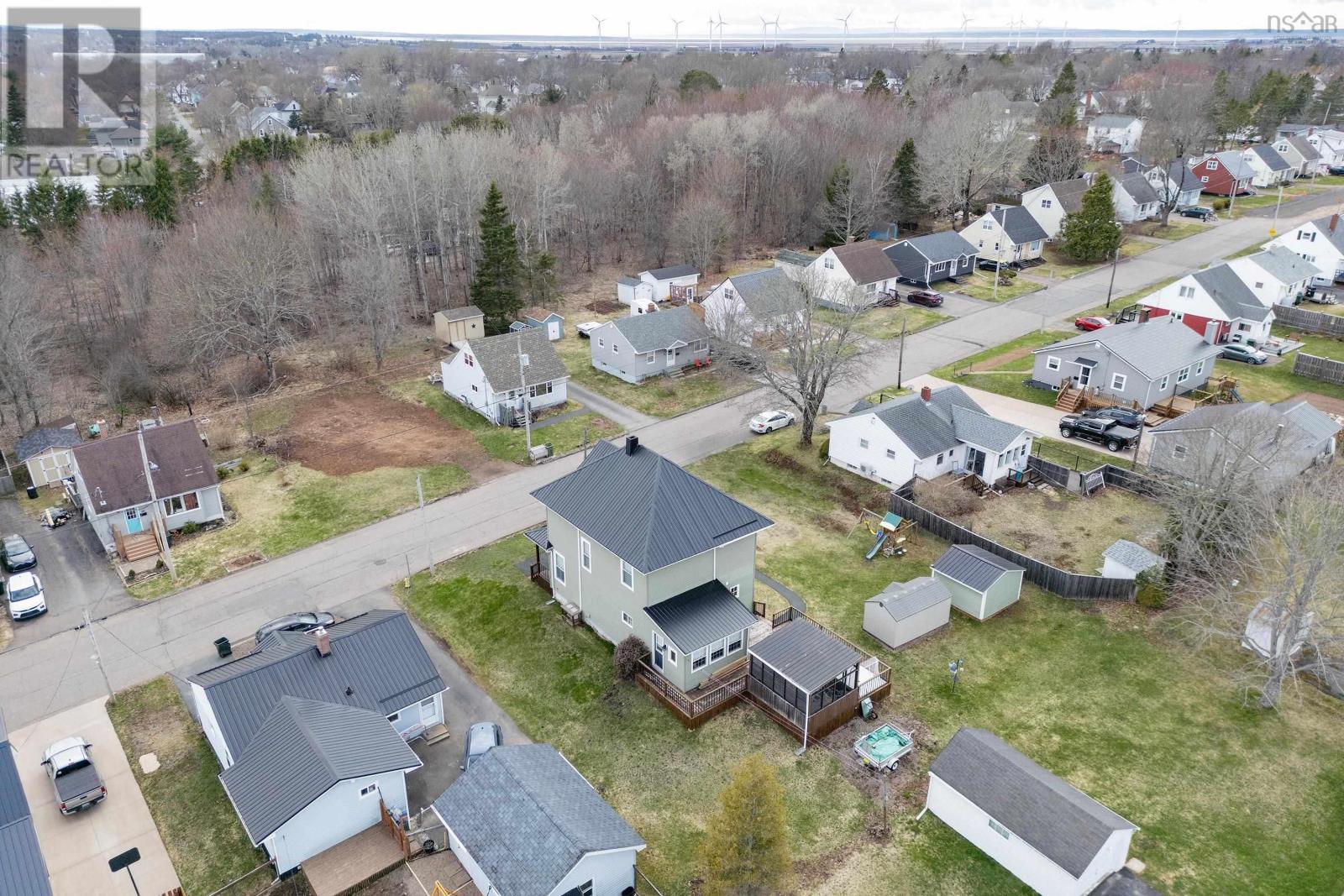 28 Westminster Avenue, Amherst, Nova Scotia  B4H 3V2 - Photo 40 - 202608610