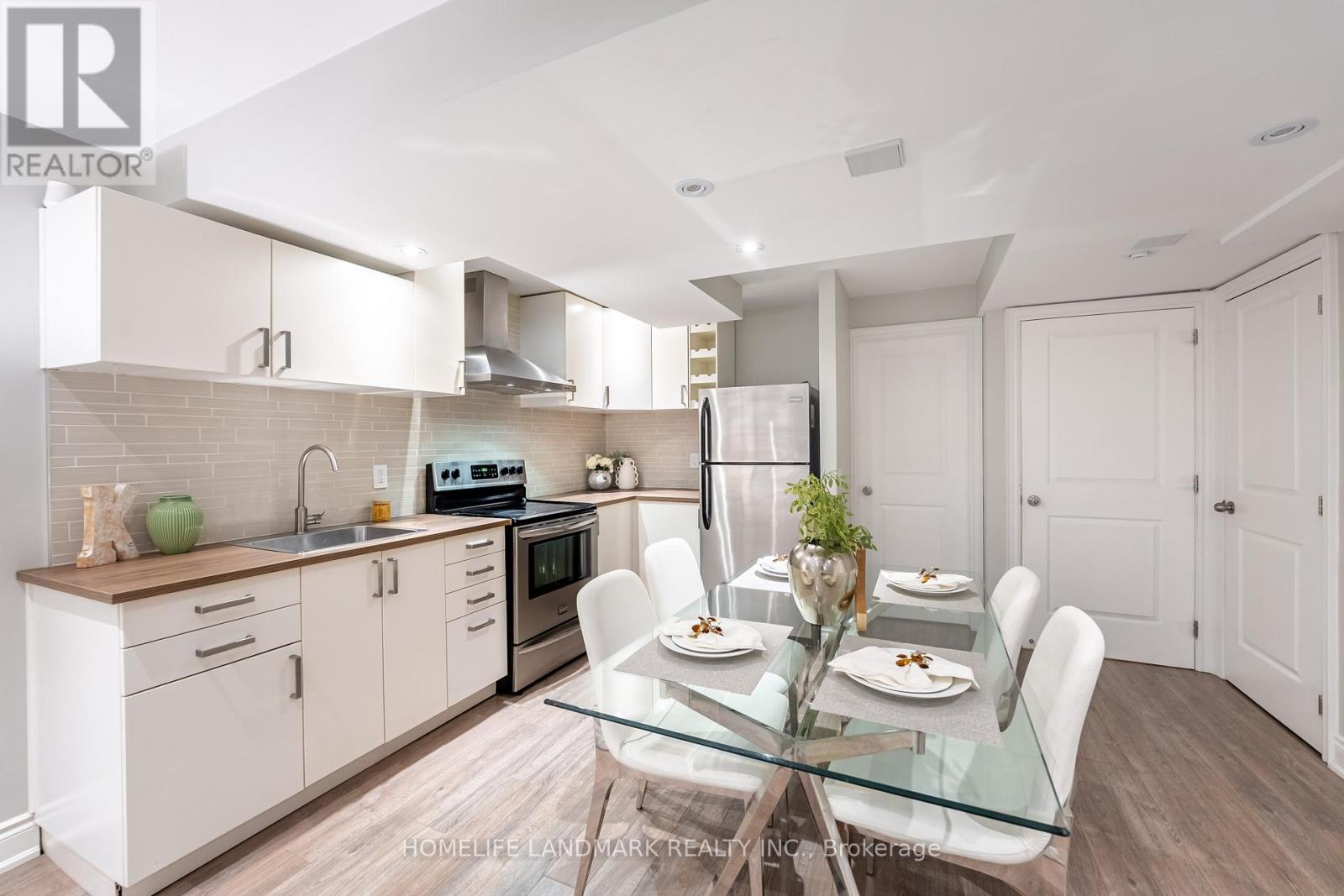 9 Old Field Crescent, East Gwillimbury, Ontario  L9N 0A5 - Photo 24 - N13038974