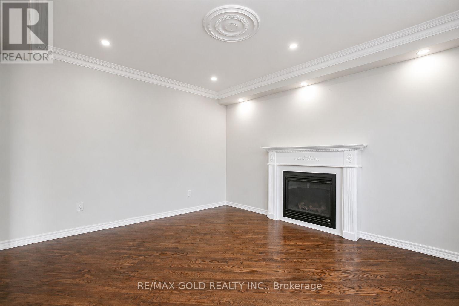 26 Hellyer Avenue, Brampton, Ontario  L6Y 0M3 - Photo 15 - W12958634