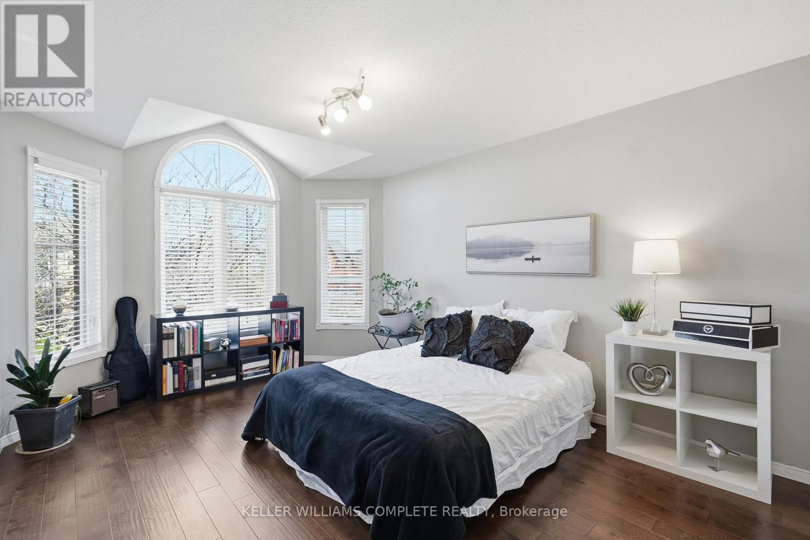 37 Southcreek Drive, Hamilton, Ontario  L9K 1M2 - Photo 25 - X12925278