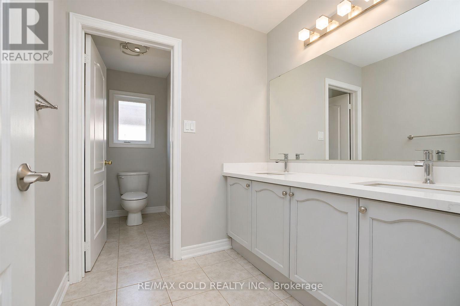 26 Hellyer Avenue, Brampton, Ontario  L6Y 0M3 - Photo 13 - W12958634