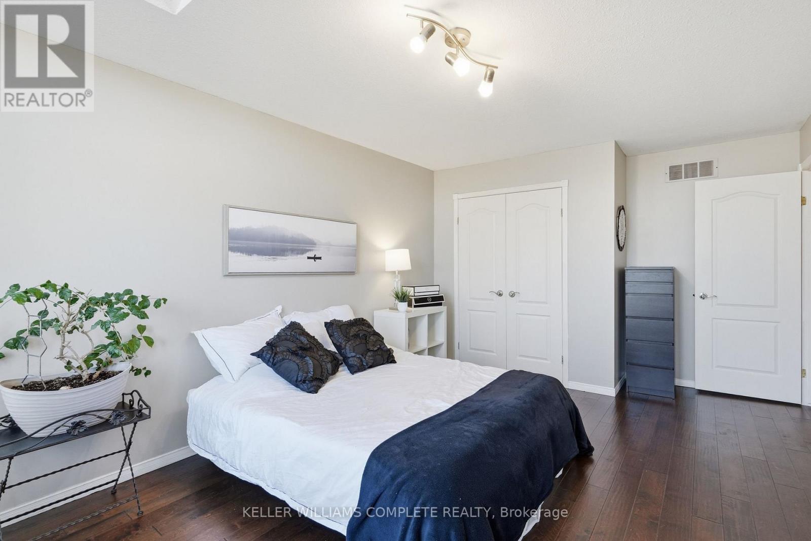 37 Southcreek Drive, Hamilton, Ontario  L9K 1M2 - Photo 26 - X12925278